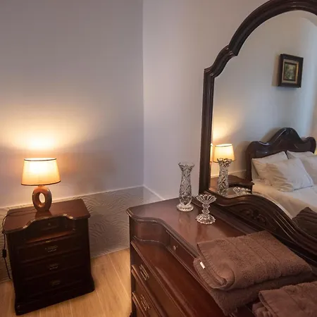 Casa Gabriel Barbosa Lagoa (Azores)