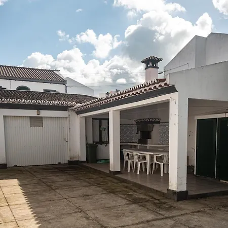 Casa Gabriel Barbosa بيت للعطل